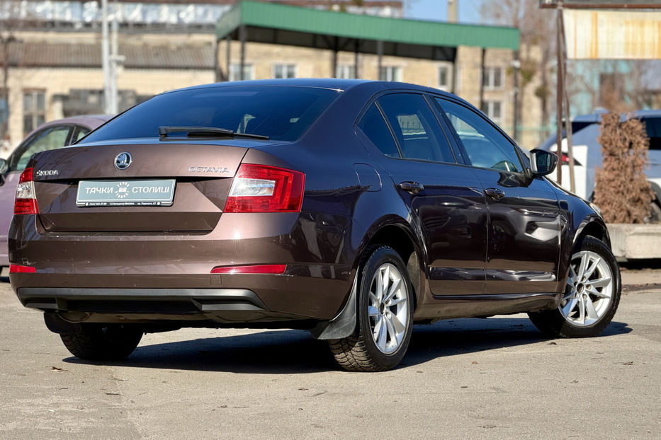 Продам Skoda Octavia A7 1.4 TFSI АT (140 к.с.) 2016 года в Киеве