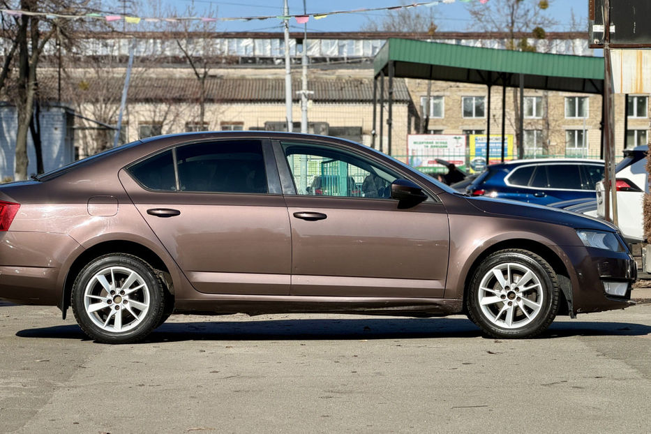 Продам Skoda Octavia A7 1.4 TFSI АT (140 к.с.) 2016 года в Киеве