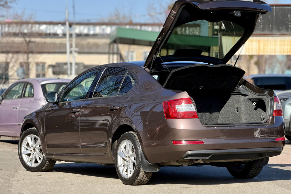 Продам Skoda Octavia A7 1.4 TFSI АT (140 к.с.) 2016 года в Киеве