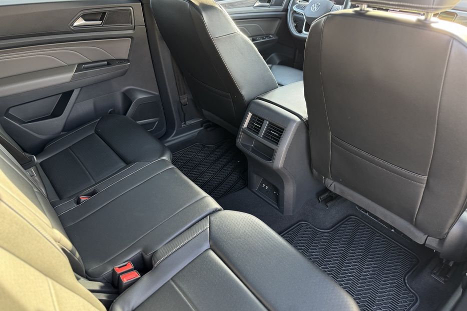 Продам Volkswagen Atlas Cross Sport (COMIS) 2022 года в г. Умань, Черкасская область