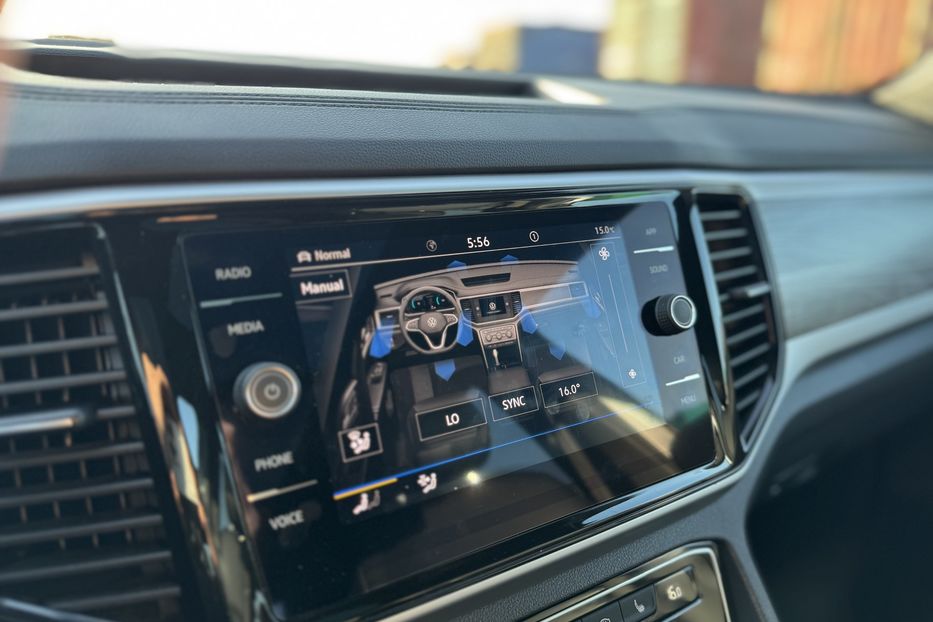 Продам Volkswagen Atlas Cross Sport (COMIS) 2022 года в г. Умань, Черкасская область