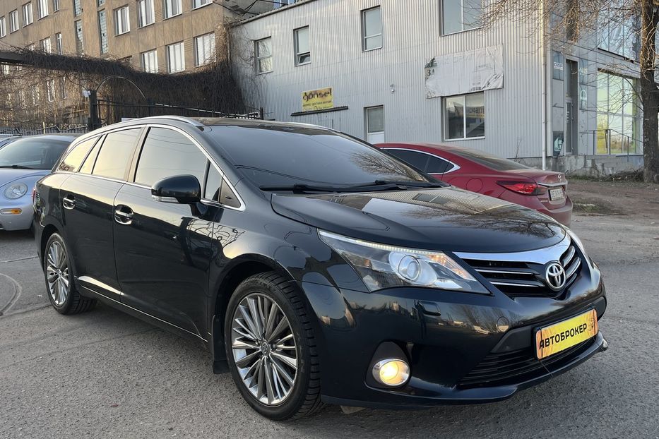 Продам Toyota Avensis 2012 года в Николаеве