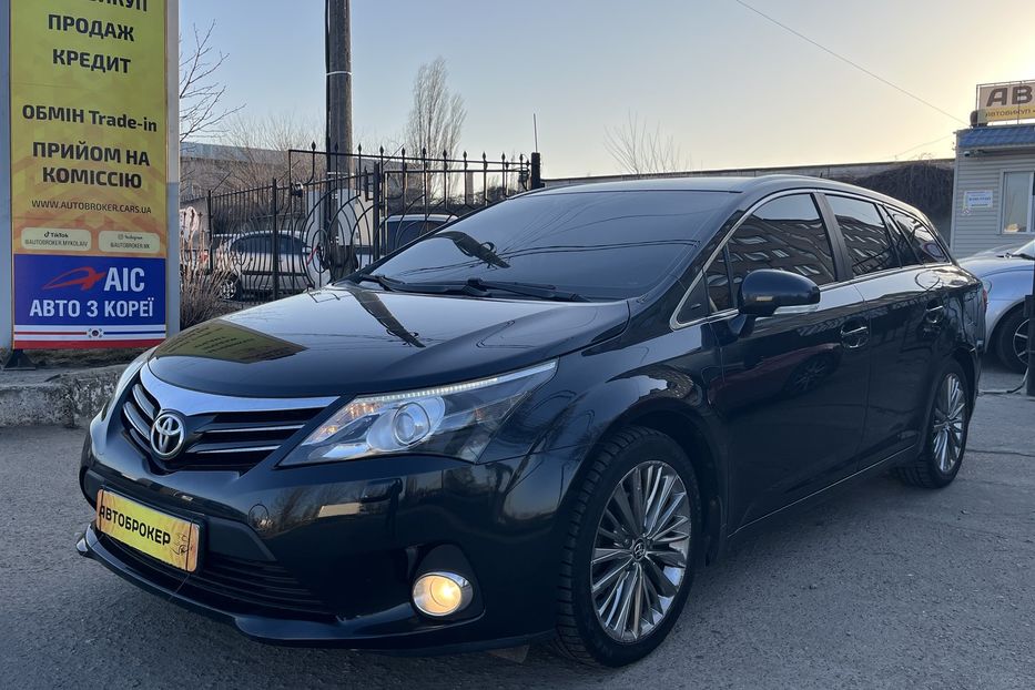 Продам Toyota Avensis 2012 года в Николаеве