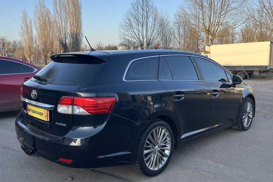 Продам Toyota Avensis 2012 года в Николаеве