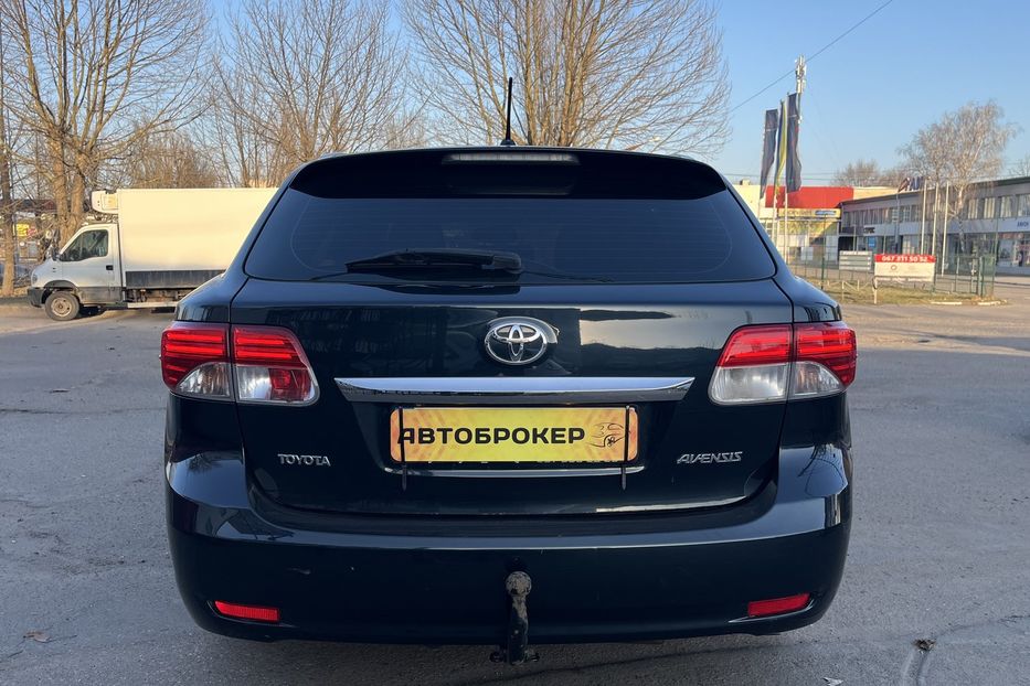 Продам Toyota Avensis 2012 года в Николаеве