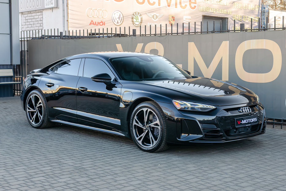 Продам Audi E-Tron GT QUATTRO 2022 года в Киеве