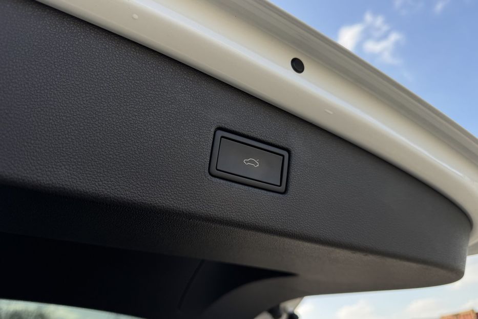 Продам Volkswagen Tiguan R-Line COMIS Allspace 2021 года в г. Умань, Черкасская область