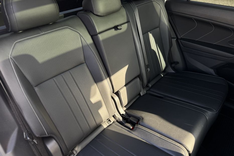 Продам Volkswagen Tiguan R-Line COMIS Allspace 2021 года в г. Умань, Черкасская область