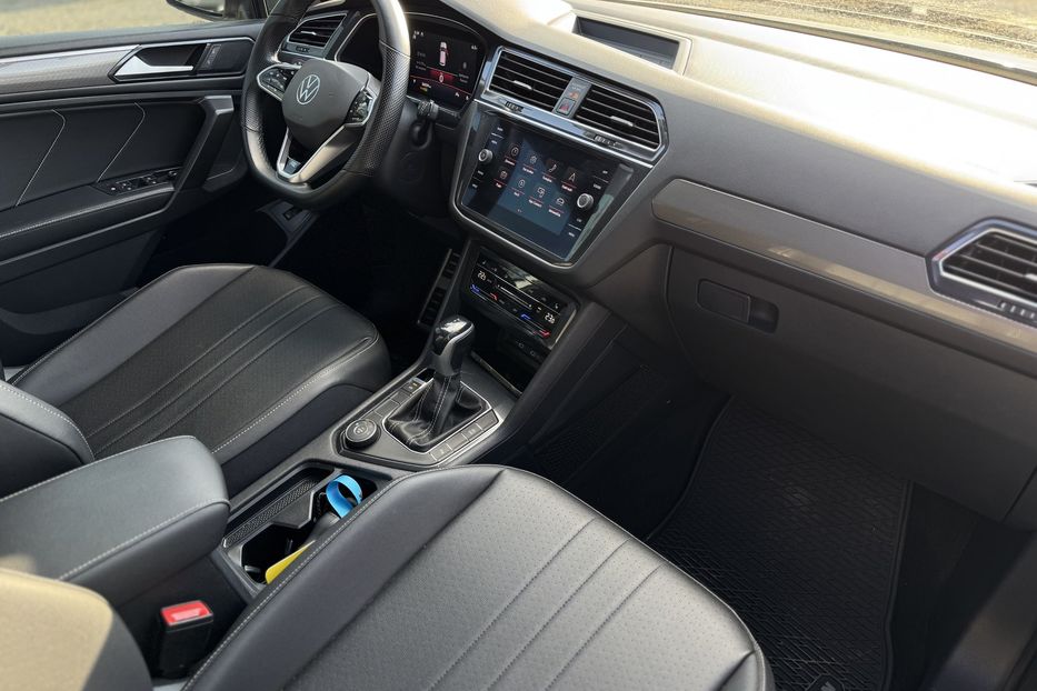 Продам Volkswagen Tiguan R-Line COMIS Allspace 2021 года в г. Умань, Черкасская область