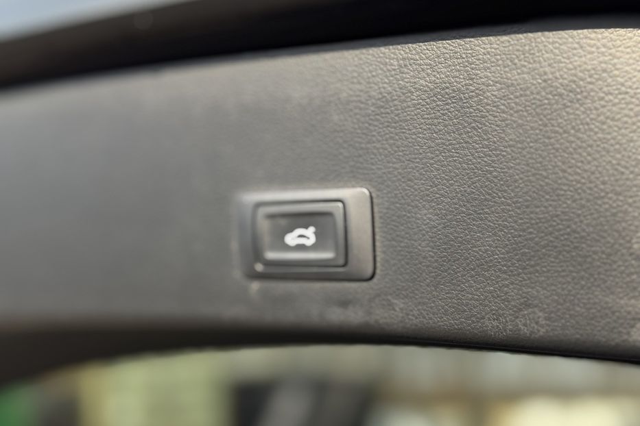 Продам Audi A6 C7 allroad quattro (320кс) COM 2016 года в г. Умань, Черкасская область