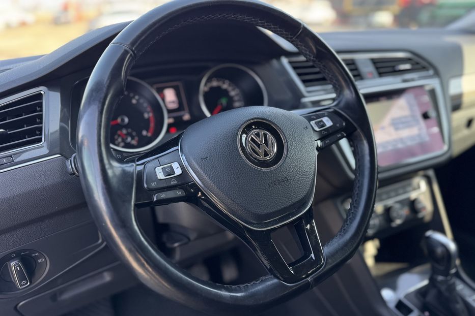 Продам Volkswagen Tiguan (COMIS) ALLSPACE 7 місць 2018 года в г. Умань, Черкасская область