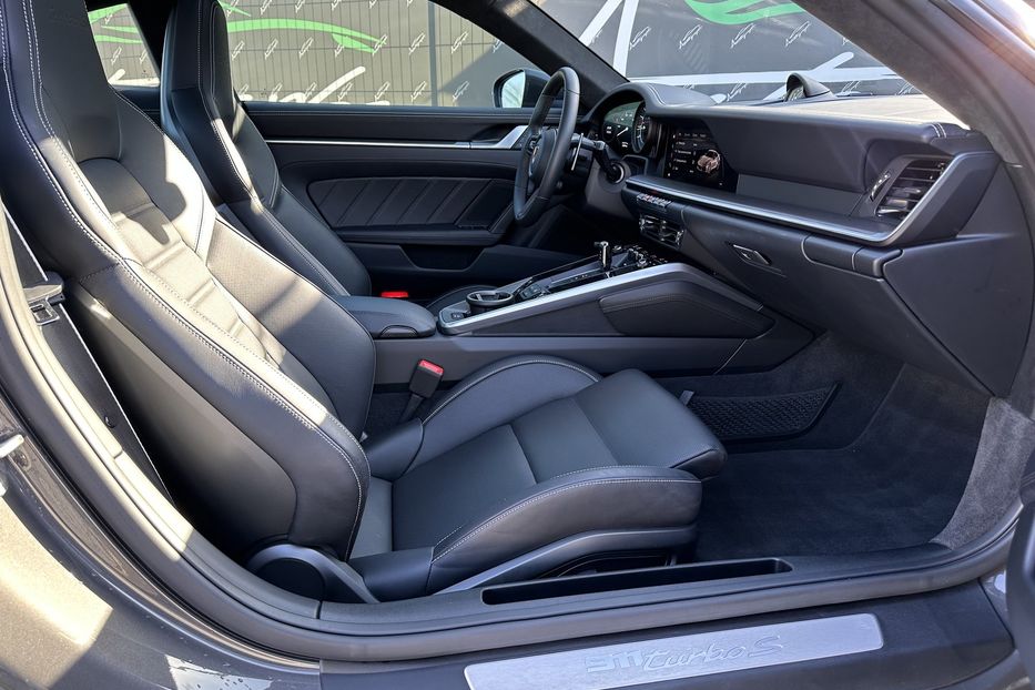 Продам Porsche 911 Turbo S 2024 года в Киеве
