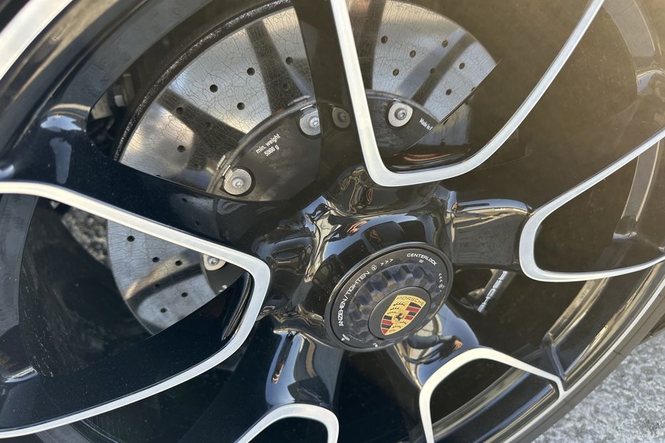 Продам Porsche 911 Turbo S 2024 года в Киеве