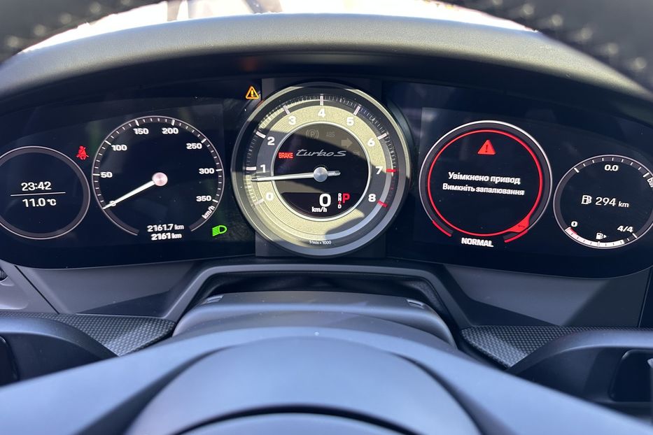 Продам Porsche 911 Turbo S 2024 года в Киеве