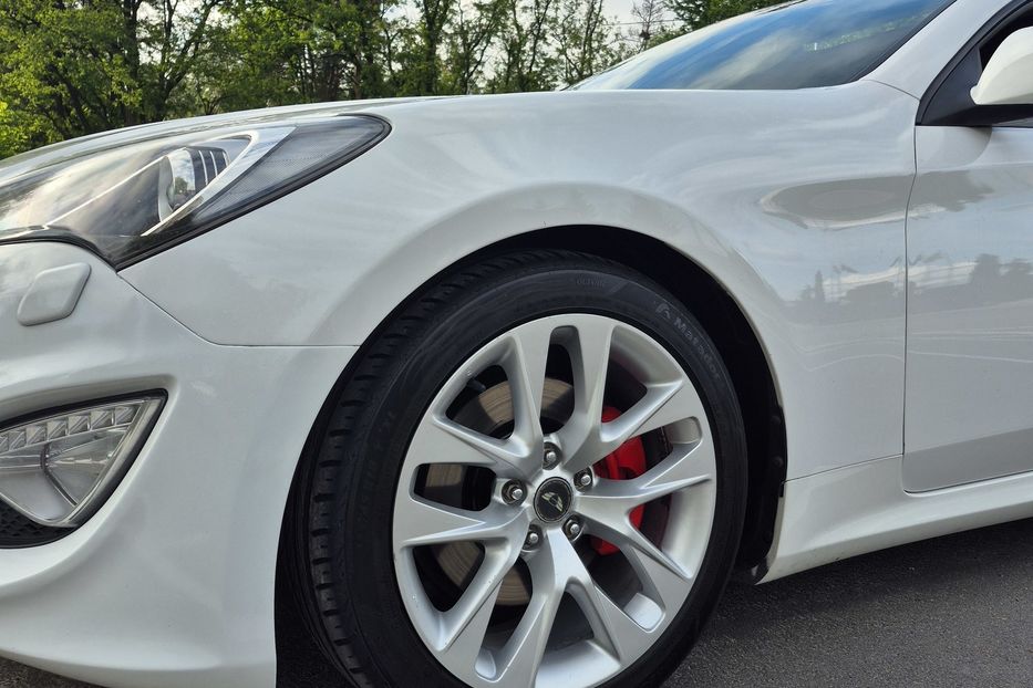 Продам Hyundai Genesis Coupe 2012 года в Киеве