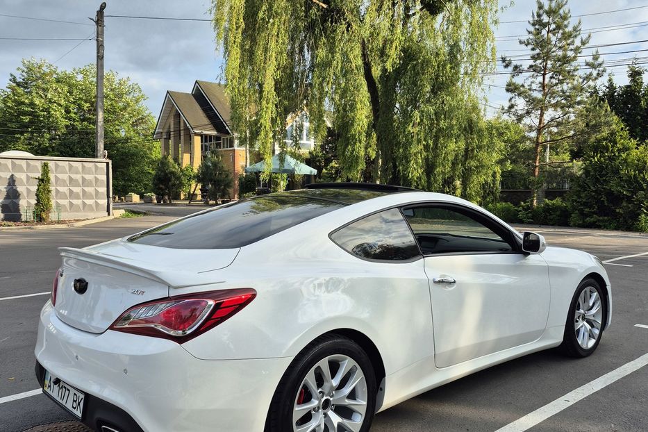 Продам Hyundai Genesis Coupe 2012 года в Киеве