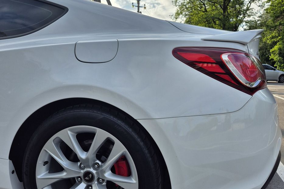 Продам Hyundai Genesis Coupe 2012 года в Киеве