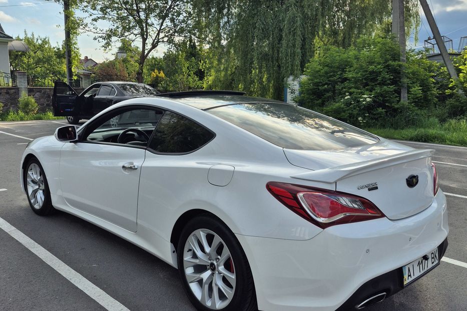 Продам Hyundai Genesis Coupe 2012 года в Киеве