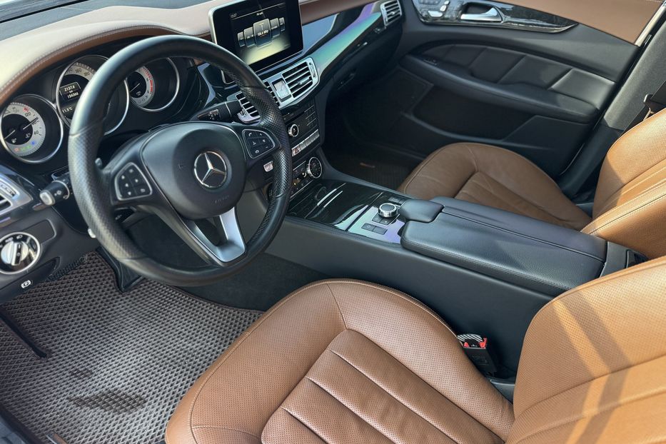 Продам Mercedes-Benz CLS-Class (COMIS). 4Matic 2016 года в г. Умань, Черкасская область