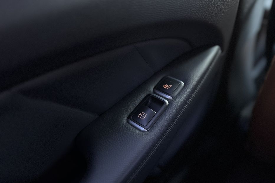 Продам Mercedes-Benz CLS-Class (COMIS). 4Matic 2016 года в г. Умань, Черкасская область