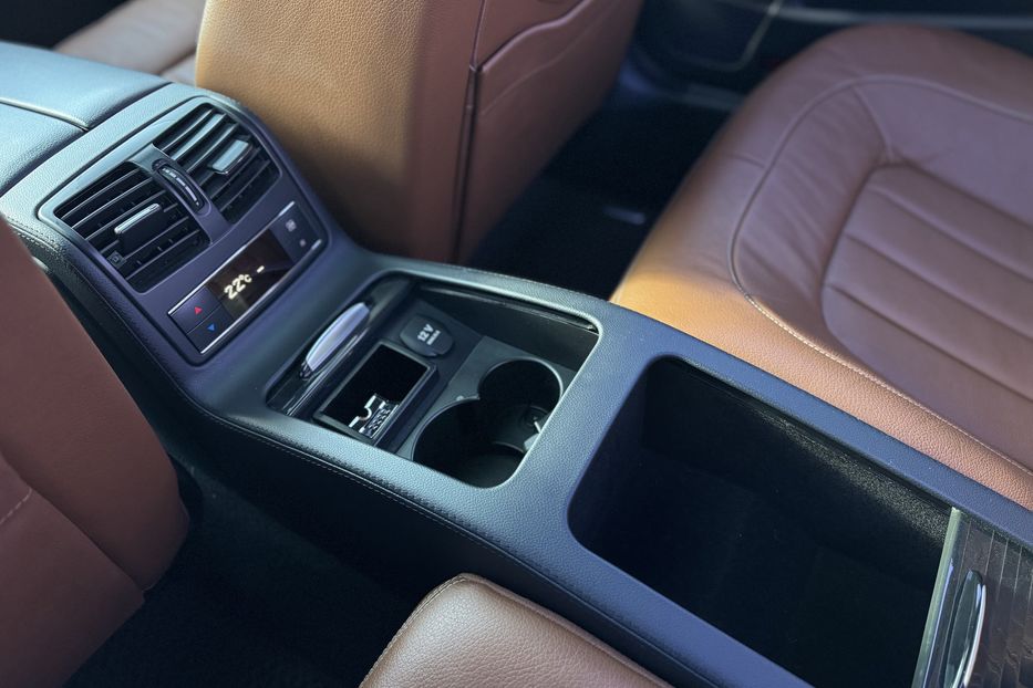 Продам Mercedes-Benz CLS-Class (COMIS). 4Matic 2016 года в г. Умань, Черкасская область