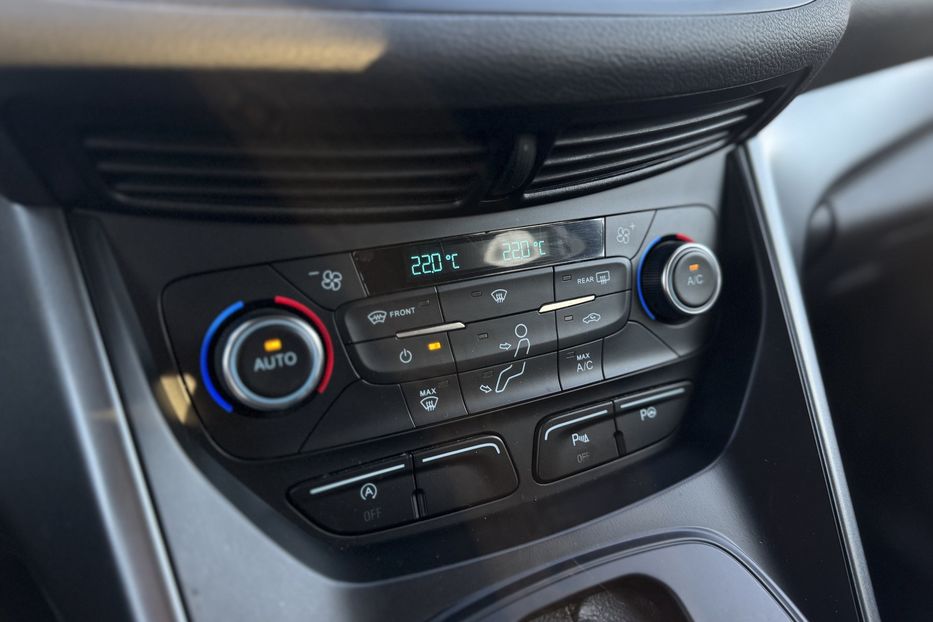 Продам Ford Kuga 4x4 2018 года в г. Умань, Черкасская область