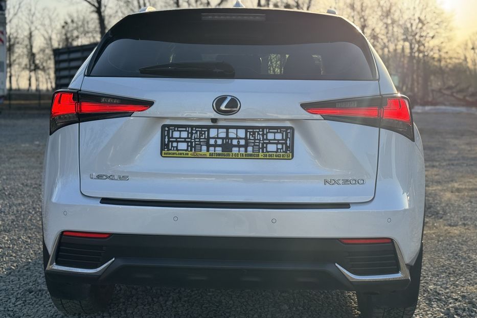 Продам Lexus NX 200 COMIS 2018 года в г. Умань, Черкасская область