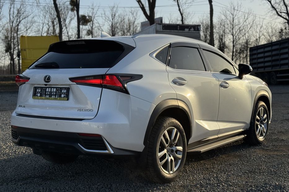 Продам Lexus NX 200 COMIS 2018 года в г. Умань, Черкасская область