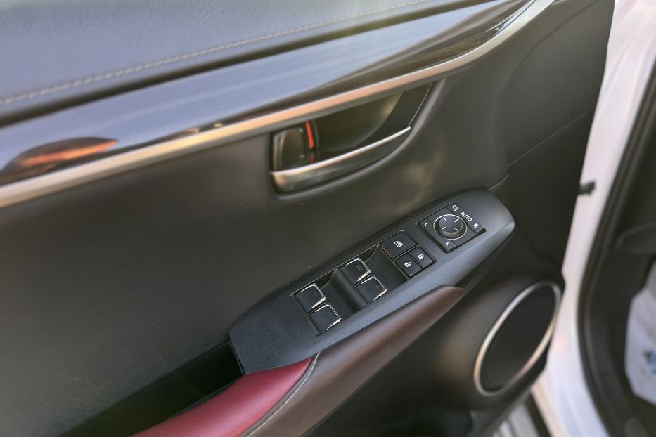 Продам Lexus NX 200 COMIS 2018 года в г. Умань, Черкасская область