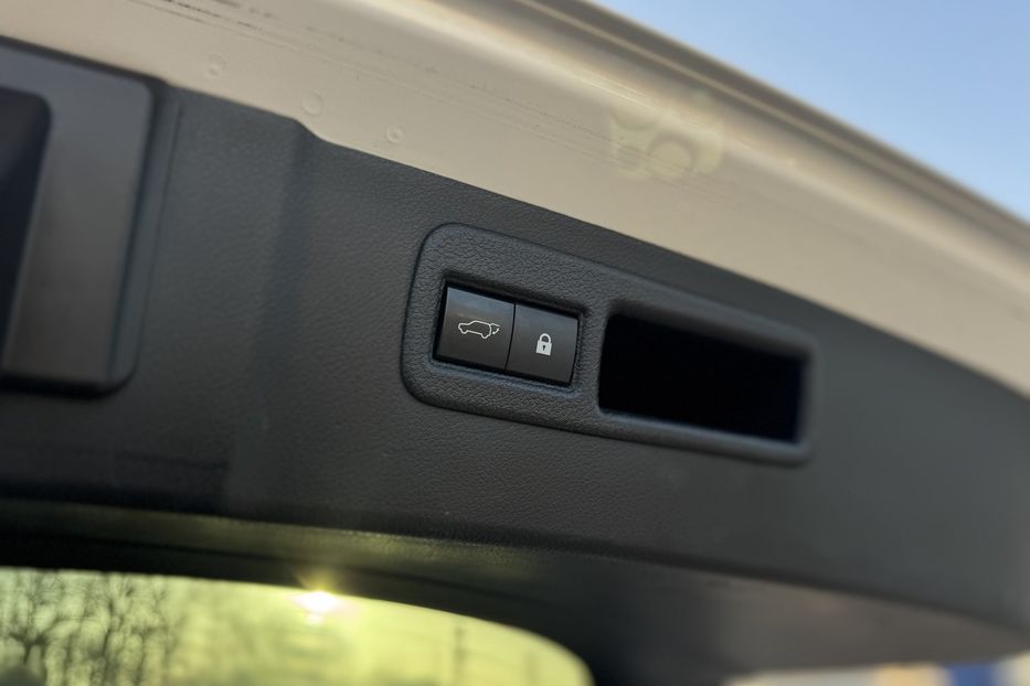 Продам Lexus NX 200 COMIS 2018 года в г. Умань, Черкасская область