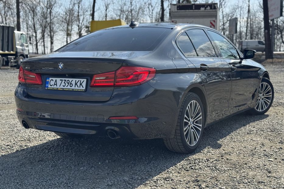 Продам BMW 520 G30 Sportline xDrive 2019 года в г. Умань, Черкасская область