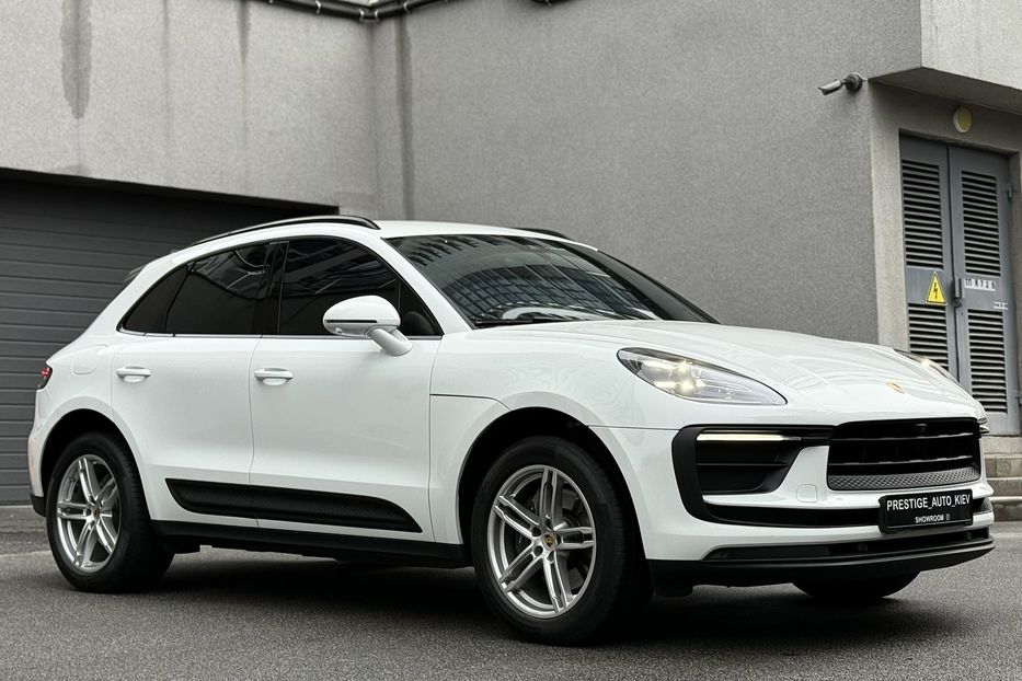 Продам Porsche Macan 2.0 PDK 2023 года в Киеве