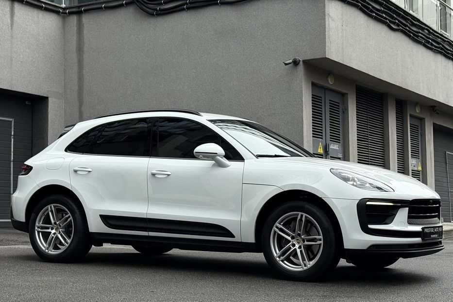 Продам Porsche Macan 2.0 PDK 2023 года в Киеве