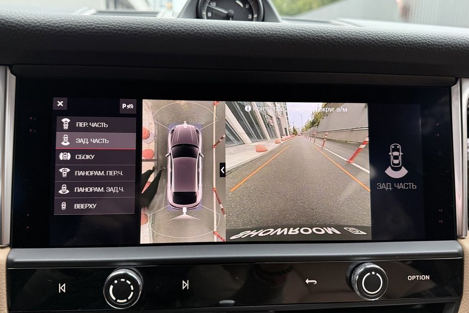 Продам Porsche Macan 2.0 PDK 2023 года в Киеве