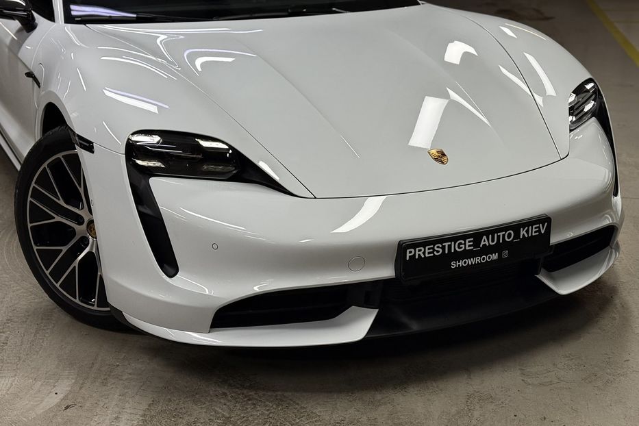 Продам Porsche Taycan Turbo 2021 года в Киеве