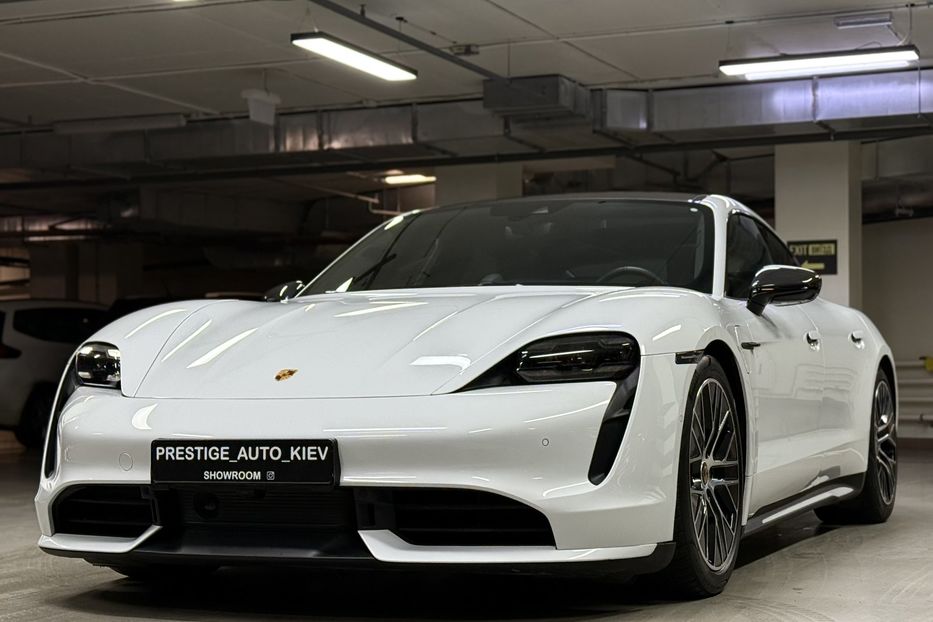 Продам Porsche Taycan Turbo 2021 года в Киеве
