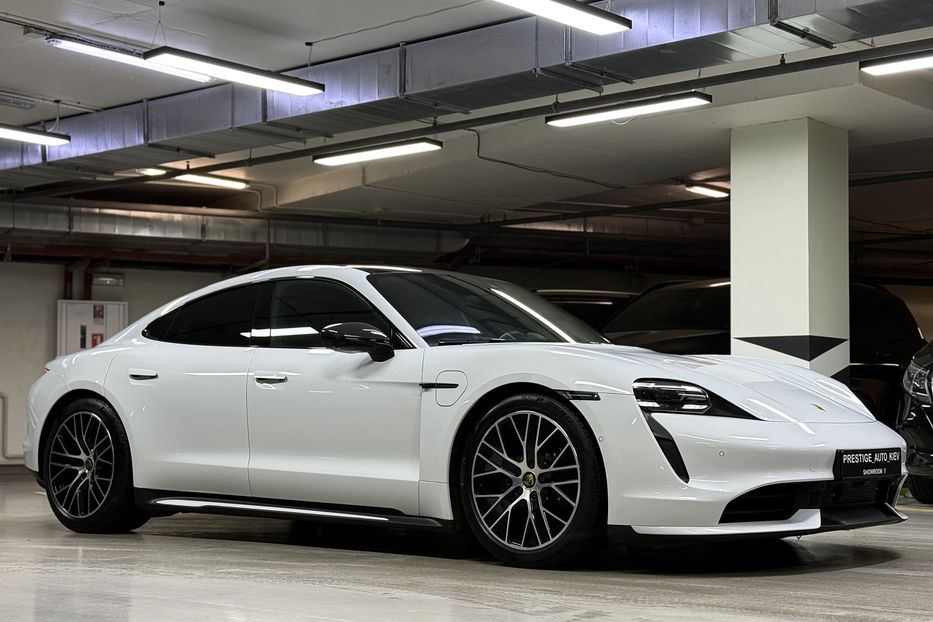 Продам Porsche Taycan Turbo 2021 года в Киеве