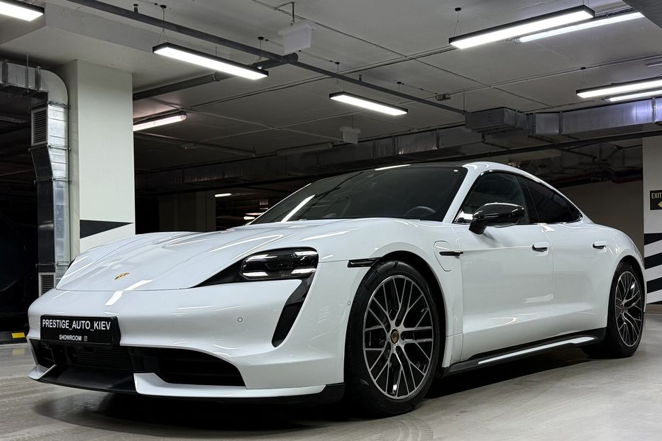 Продам Porsche Taycan Turbo 2021 года в Киеве