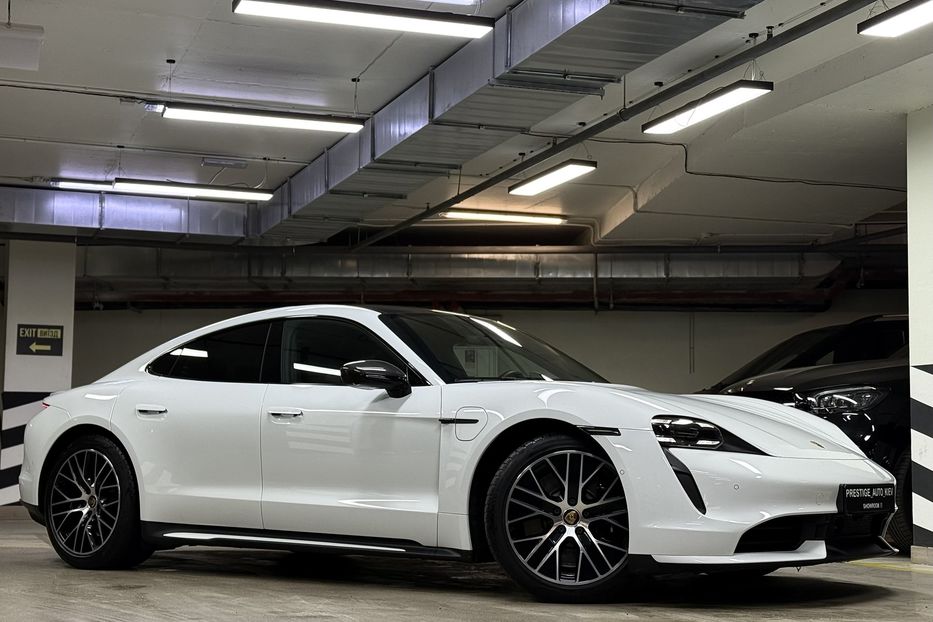 Продам Porsche Taycan Turbo 2021 года в Киеве