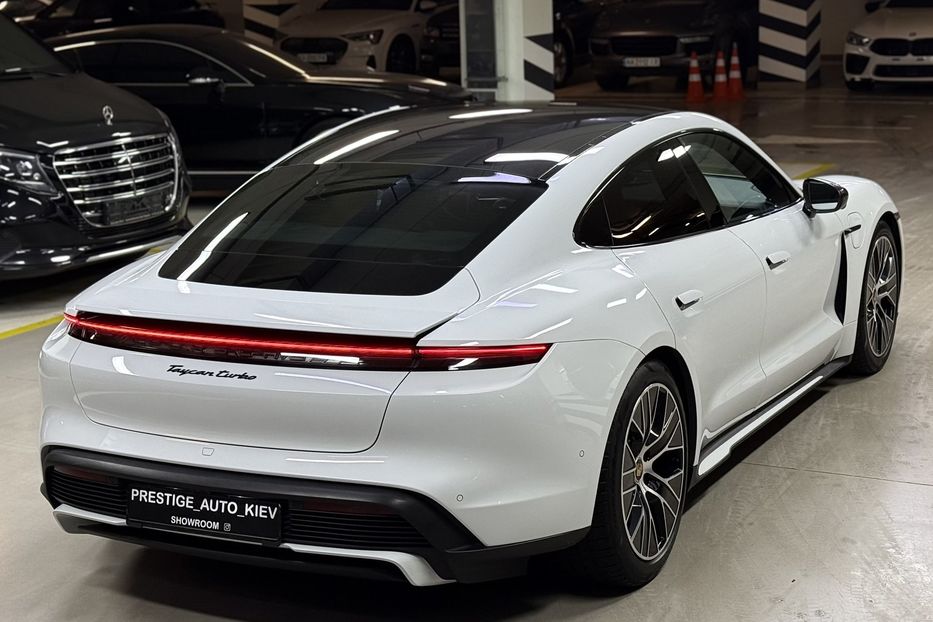 Продам Porsche Taycan Turbo 2021 года в Киеве