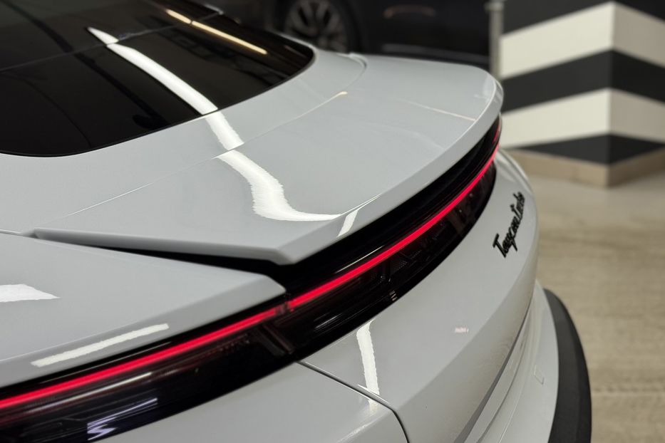 Продам Porsche Taycan Turbo 2021 года в Киеве