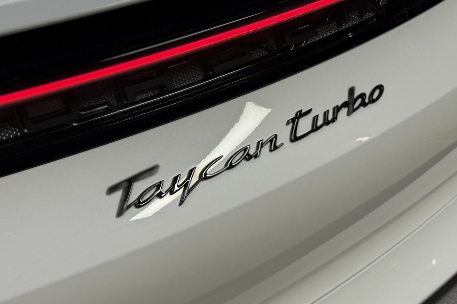 Продам Porsche Taycan Turbo 2021 года в Киеве