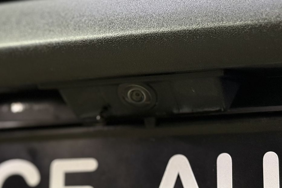 Продам Porsche Taycan Turbo 2021 года в Киеве