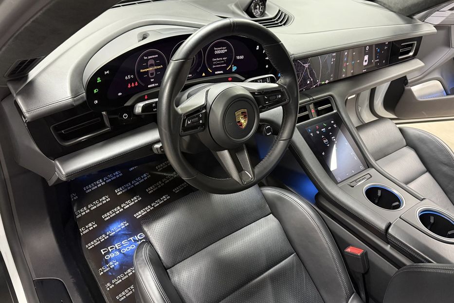 Продам Porsche Taycan Turbo 2021 года в Киеве