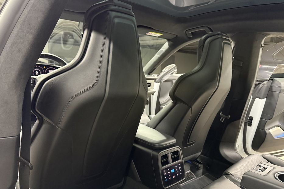 Продам Porsche Taycan Turbo 2021 года в Киеве