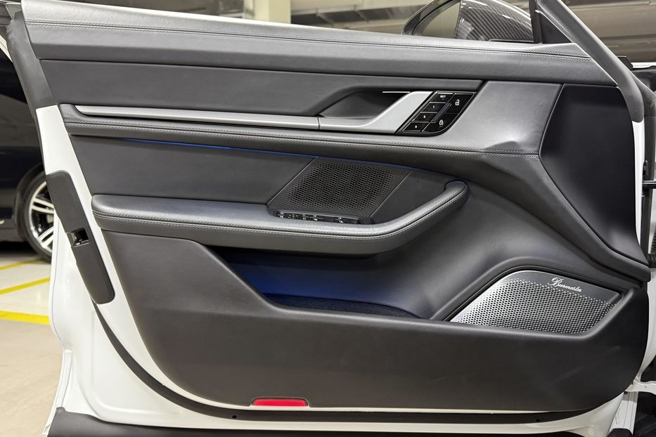 Продам Porsche Taycan Turbo 2021 года в Киеве