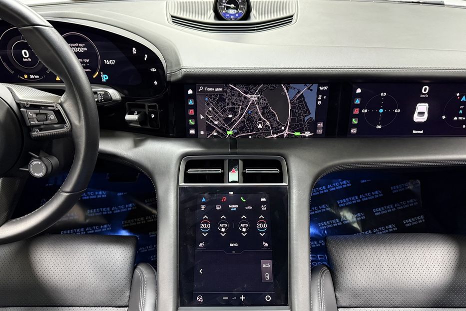 Продам Porsche Taycan Turbo 2021 года в Киеве