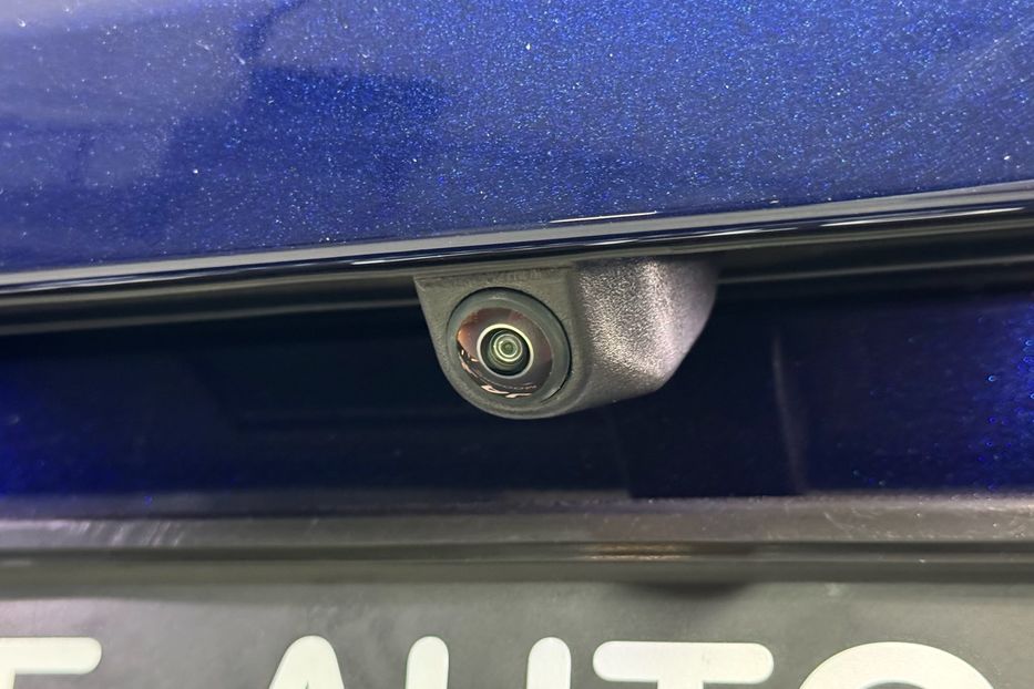 Продам BMW 850 850i xDrive 2024 года в Киеве