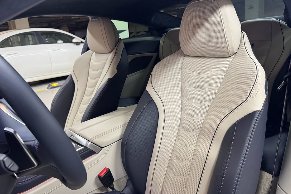 Продам BMW 850 850i xDrive 2024 года в Киеве
