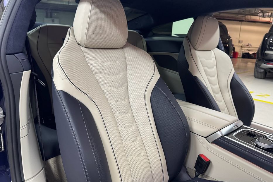 Продам BMW 850 850i xDrive 2024 года в Киеве